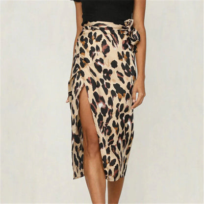 Valentina Feminine Leopard Print Skirt – Chic Midi Silhouette in Earthy Tones