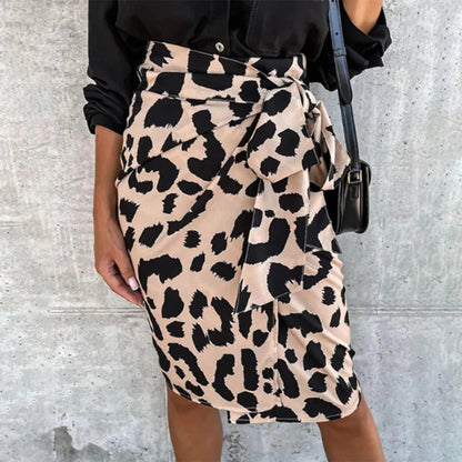 Valentina Feminine Leopard Print Skirt – Chic Midi Silhouette in Earthy Tones
